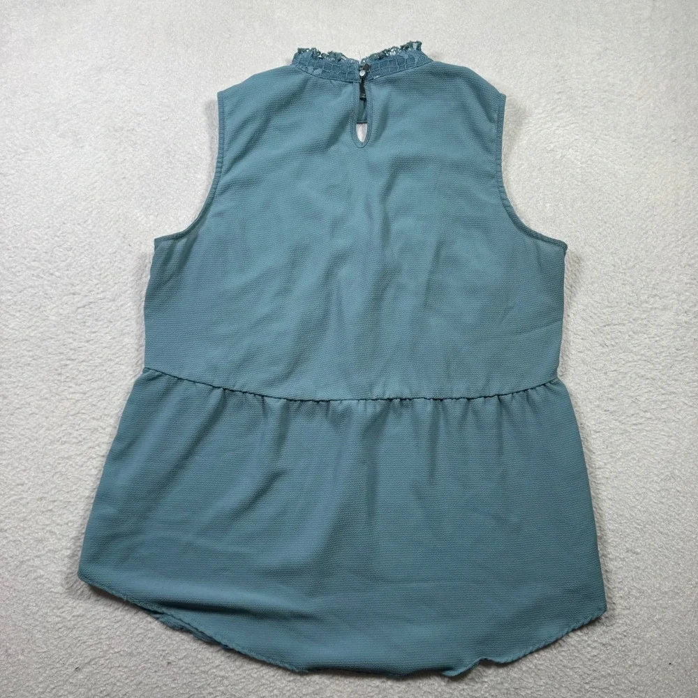 maurices Teal Lace Mock Neck Keyhole Peplum Top Women's XL‎ Sleeveless Dressy - Picture 2 of 8